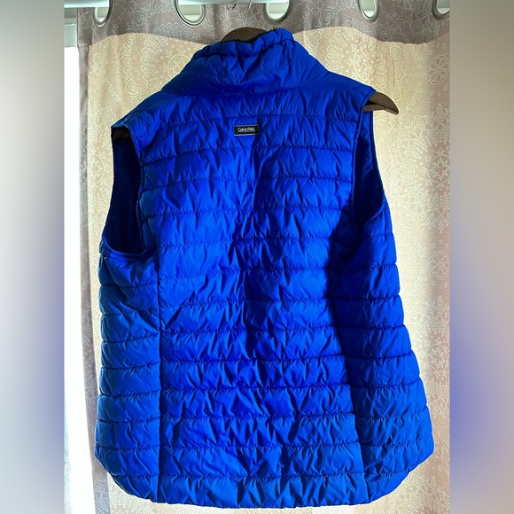 Calvin Klein Performance Vest - Picture 2 of 3